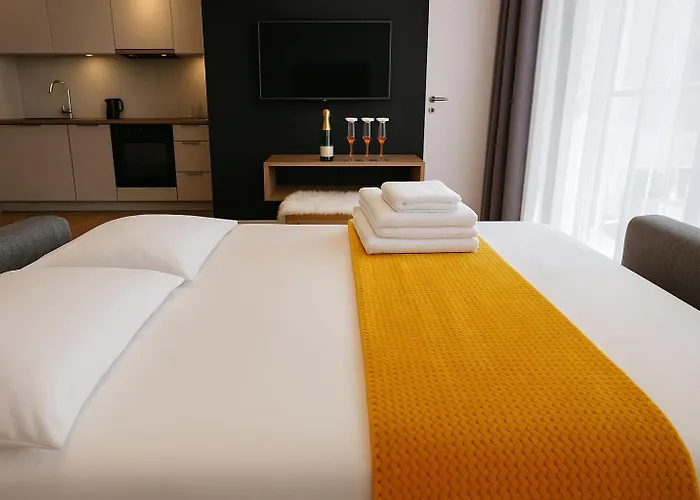 Miodowy Apartament Na Kopisto 8A, Nowe Miasto W Centrum Rzeszowa
